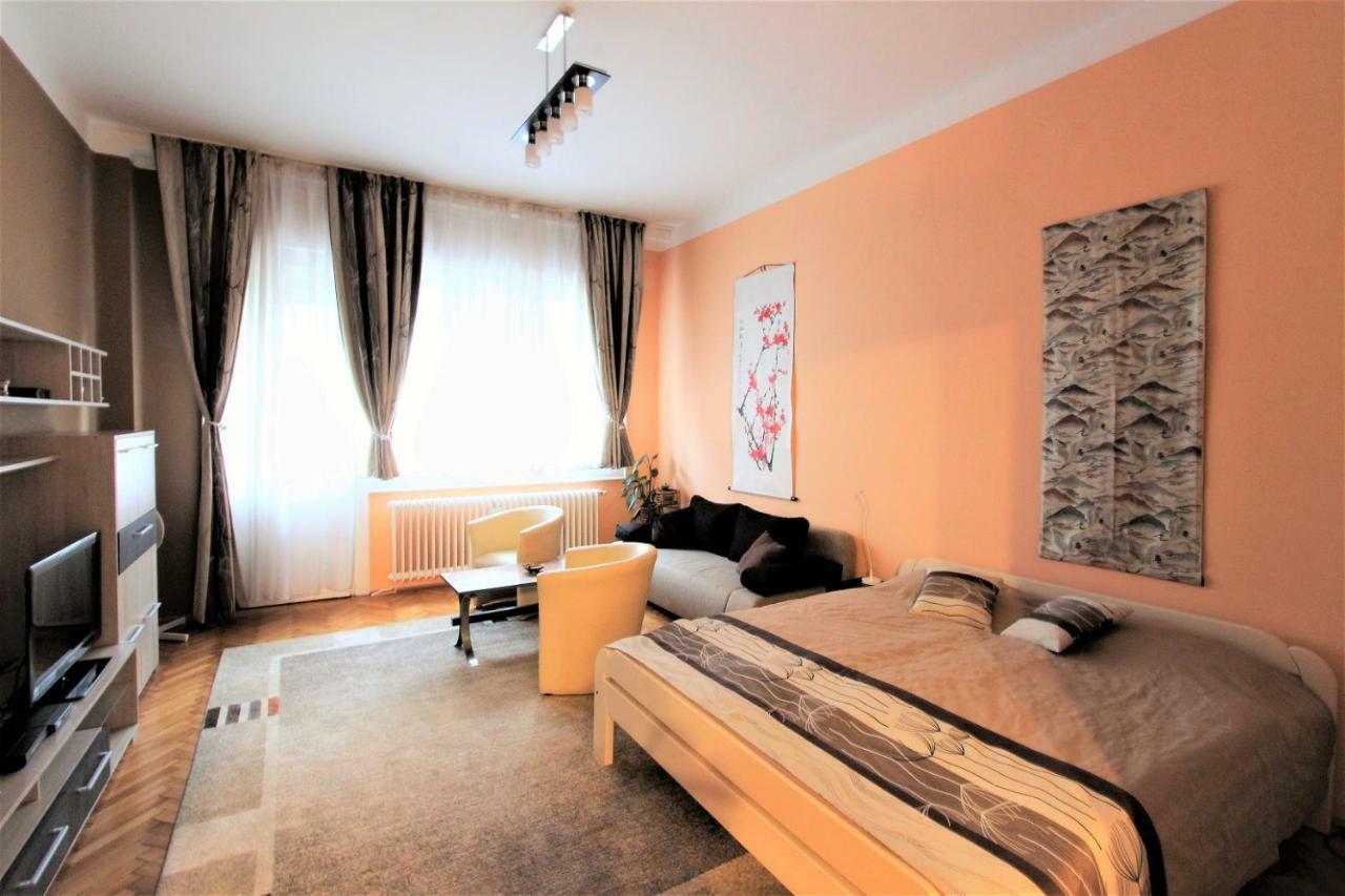 Lili's Apartman *